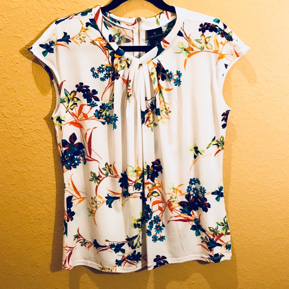 Floral Top Size Large